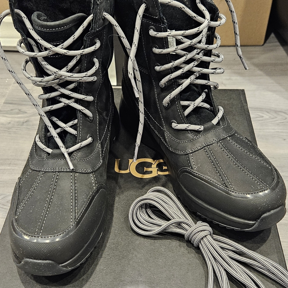 UGG Men's Dark Suede Boots